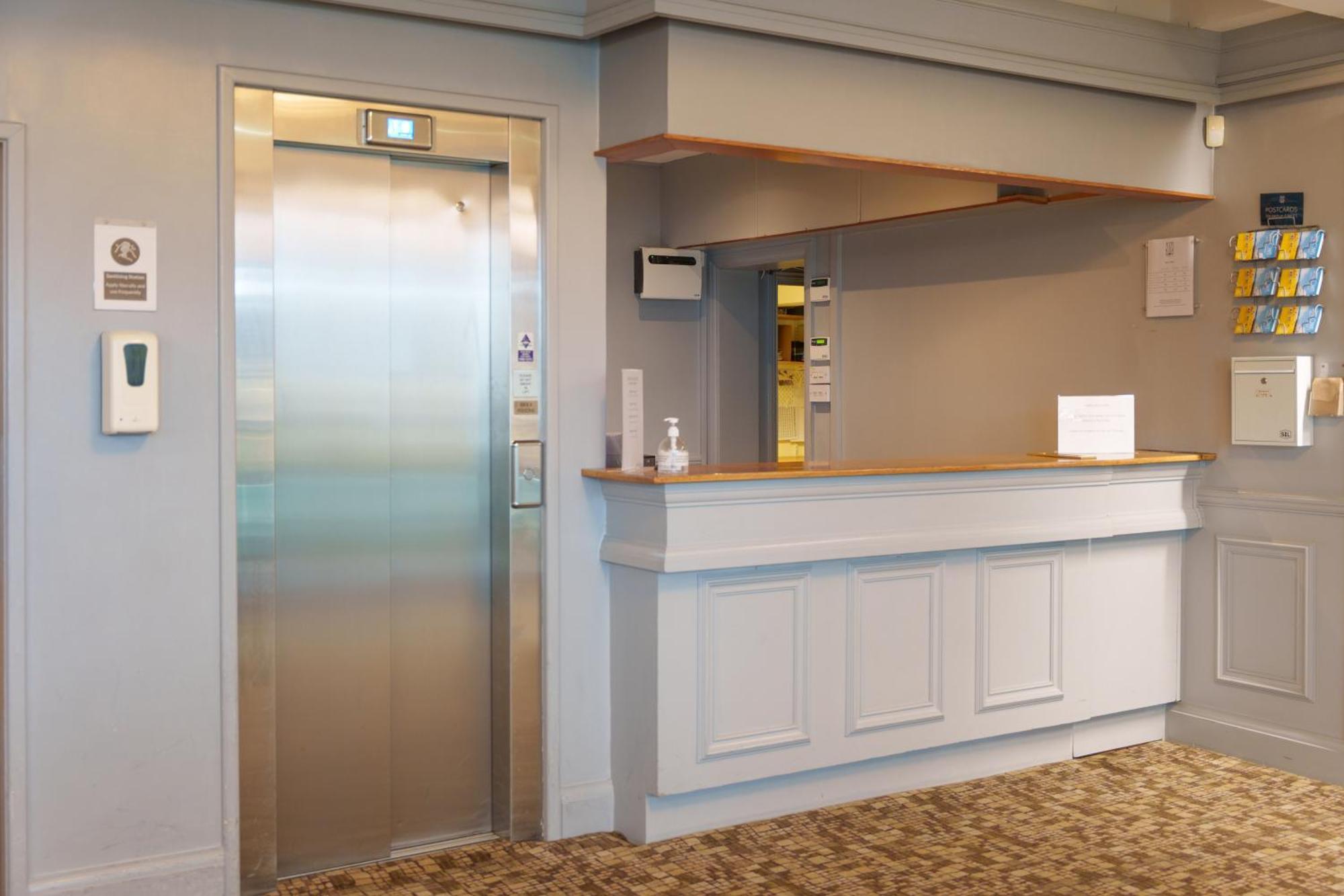 Trouville Hotel By Compass Hospitality Sandown Exterior photo