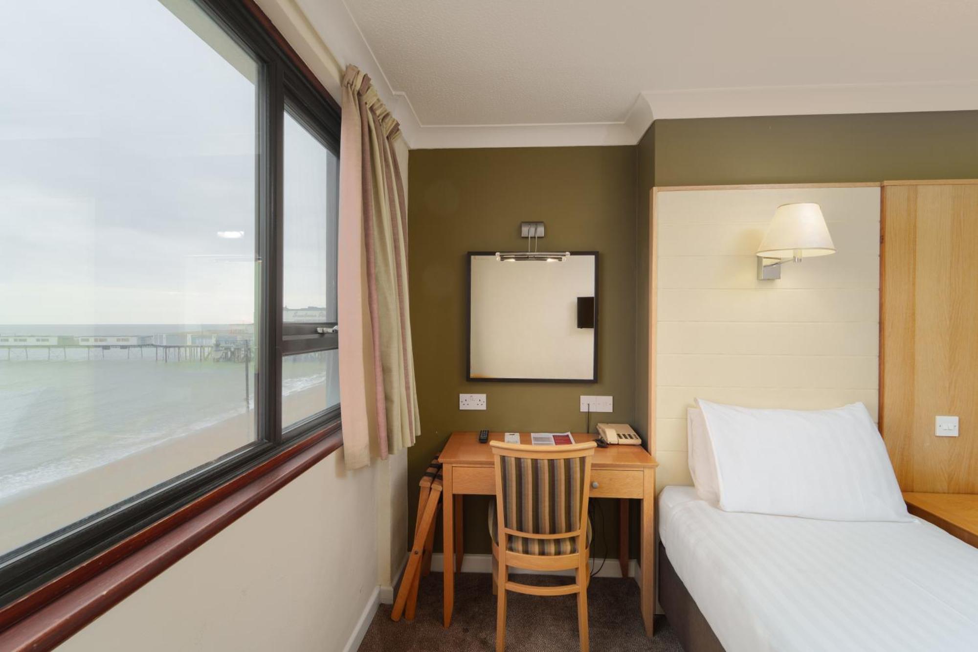 Trouville Hotel By Compass Hospitality Sandown Exterior photo